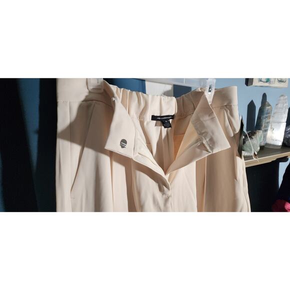 NWT French connection Pleated Trousers Womens size XL wide leg Cream - Picture 4 of 5